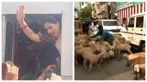 ஆட்டு மந்தையுடன் குஷ்பு உட்பட பாஜகவினர் அடைப்பு! போலீசாருடன் நிர்வாகிகள் வாக்குவாதம் 
