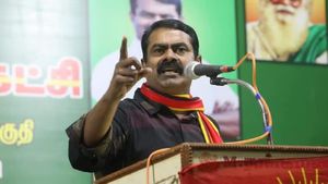 பிரபாகரனுடன் இருந்த போட்டோ எடிட் செய்யப்பட்டதா? 