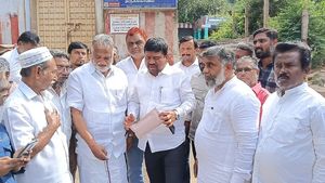 மதுரை திருப்பரங்குன்றம் மலையில் அசைவ உணவு.. விமர்சனங்களுக்கு நவாஸ் கனி எம்பி பதில் 