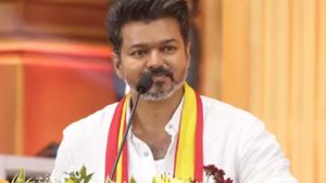 நாளை பரந்தூர் வரும் விஜய்.. பத்திரிகையாளர்களை சந்திப்பாரா? தவெக நிர்வாகி அளித்த பதில்! 