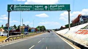 தமிழகத்தில் முதல் முறை.. திருச்சி-மதுரை சாலை தனியார் மயம்.. பல கோடிக்கு ஏலம் எடுத்தது யார் தெரியுமா? 