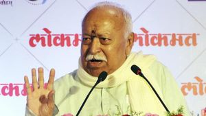 'தாய் மதம் திரும்புதல்' வார்த்தையை விட்ட ஆர்எஸ்எஸ் தலைவர்! வரிந்து கட்டும் கத்தோலிக்க பிஷப் அமைப்பு 