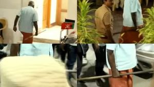 அமைச்சர் துரைமுருகன் வீட்டுக்குள் கடப்பாரையை எடுத்து சென்ற அமலாக்கத்துறை..  என்ன காரணம்? 