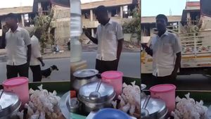 பீப் பிரியாணி விற்க கூடாது.. வேற எது வேணாலும் விற்கலாம்.. பாஜக நிர்வாகி மிரட்டும் வீடியோ வரைல் 