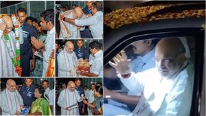 ஈஷா நிகழ்ச்சி.. கோவை வந்த அமித்ஷாவிற்கு பாஜகவினர் உற்சாக வரவேற்பு.. இரண்டு நாள் பிளான்