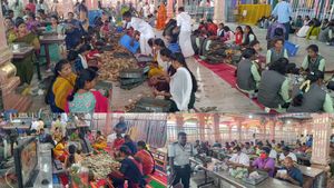 மூட்டை மூட்டையாய் பணம்.. பழனி கோவில் உண்டியலை திறந்ததும்.. மெய்சிலிர்க்க வைத்த பக்தர்களின் காணிக்கை 