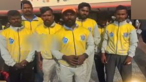 கும்பமேளா கூட்டம்: மாற்றுத்திறனாளி கிரிக்கெட் வீரர்கள் தமிழகம் திரும்ப முடியாமல் வாரணாசியில் தவிப்பு 