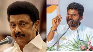 முதல்வரால் ஒரு Airshowவை ஒழுங்காக நடத்த முடியலை.. மணிப்பூர் அரசியல் பத்தி பேசுகிறார்.. அண்ணாமலை! 