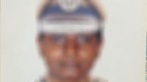  அரசு வேலைக்காக கோடி கோடியாய் பணம்.. விஜயா பேங்க்கில் ரூ.1.10 கோடி.. வேலூரில் விஜயபானு ஐபிஎஸ் கெத்து