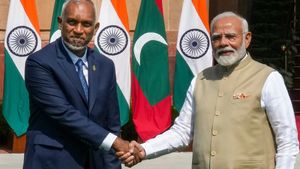 வங்கதேசத்துக்கு ஷாக்.. மாலத்தீவு - ஆப்கானிஸ்தானுக்கு நிதியை அள்ளிக்கொடுத்த இந்திய வெளியுறவுத்துறை