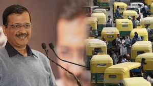 டெல்லி: கொரோனா காலத்தில் கெஜ்ரிவால் தந்த ரூ5,000..மறக்காத ஆட்டோ ஓட்டுநர்கள்-இலவு காத்த கிளியாக பாஜக! 