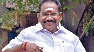 விஜய்க்கு Y பிரிவு பாதுகாப்பு..அவரு பெரிய நடிகர்! அதனால கொடுத்துருக்காங்க! செல்லூர் ராஜூ சொன்ன பதில் 