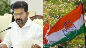 10 எம்எல்ஏக்கள் ரகசிய மீட்டிங்.. தெலுங்கானா காங்கிரஸ் ஆட்சிக்கு சிக்கல்? கலங்கி நிற்கும் முதல்வர்