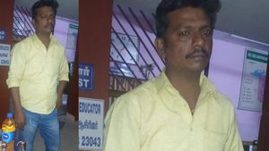 பாஜக ஆன்மீக அணி தலைவர் வீட்டில் வீச பெட்ரோல் குண்டுடன் போன நபர்.. செக்போஸ்டில் சிக்கினார் 