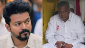 இது விஜய்க்கே தெரியாது.. புஸ்ஸி ஆனந்த் டு லெப்ட் பாண்டி.. தவெக மகளிரணி நிர்வாகி பகீர் குமுறல்