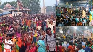  காட்டுக்குள்ள நடமாடி… நாட்டுக்குள்ள முடிசூடி! களைகட்டிய தைப்பூசம்! காவடிகளை காண கண்கோடி வேண்டும்!