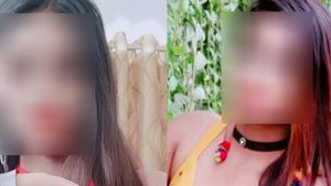 கன்னியாகுமரி கிட்ட விபச்சாரம்.. ரூ.2 ஆயிரத்தில் உல்லாசம்.. சலூனில் இவங்கல்லாம் யாரு? ஆடிப்போன போலீஸ்