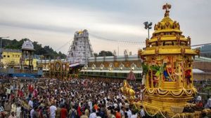 பெருமாளுக்குரிய வியாழக்கிழமையில்! திருப்பதி ஏழுமலையானை தரிசிக்க எத்தனை மணி நேரமானது?