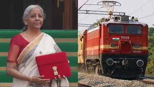 தமிழக ரயில்வே திட்டங்களுக்கு பட்ஜெட்டில் ரூ. 6,626 கோடி; மேற்கு வங்கத்துக்கு இரு மடங்கு அதிகம்! 