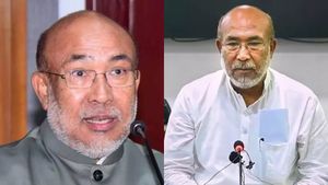  கட்சிக்குள்ளேயே அதிர்வேட்டு.. மணிப்பூர் முதல்வர் பிரேன் சிங் திடீர் ராஜினாமாவுக்கு பின்னணி என்ன?