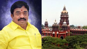 அதிமுக மாஜி எம்.எல்.ஏ மீதான கடத்தல் வழக்கு.. 6 மாதங்களுக்குள் விசாரணையை முடிக்க சென்னை ஐகோர்ட் கெடு!