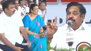 எப்ப பார்த்தாலும் சீனியர்.. சீனியருங்ற.. யார் சீனியர்? தேனியில் ஓபிஎஸ்-க்கு எதிராக இபிஎஸ் ஆவேசம்! 