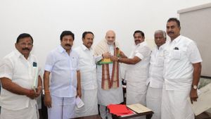 அதிமுகவுக்கு 120.. என்டிஏவுக்கு 114! ஏரியா பிரித்த எடப்பாடி பழனிசாமி! அப்படியே ஓகே சொன்ன அமித் ஷா.!