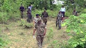 சத்தீஸ்கரில் 30 மாவோயிஸ்டுகள் சுட்டுக் கொலை- ஒரே ஆண்டில் 