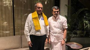 இரவோடு இரவாக டெல்லி பறந்த செந்தில் பாலாஜி.. சந்தித்தது யாரை தெரியுமா? வெளியான போட்டா! பரபர பின்னணி