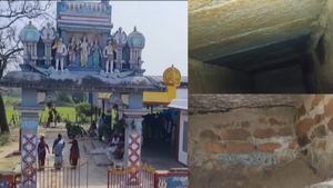 முருகன் கோயிலில் ஒரே ஆச்சரியம்.. நிலவறைக்குள் 2 சீக்ரெட் அறைகள்? வியந்த நின்ற திருவள்ளூர் பக்தர்கள்