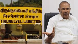 நெல்லையில் சாதிப் பிரச்சனை இல்லை.. சிறார் பிரச்சனையை அப்படி சொல்லாதீர்கள்.. சபாநாயகர் அப்பாவு! 