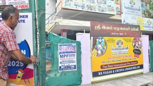 பச்சிளம் சிறுமி பலியான சம்பவம்.. மதுரை தனியார் பள்ளியின் உரிமம் ரத்து!