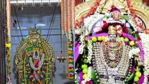 அருப்புக்கோட்டை ஆயிரங்கண் மாரியம்மன் கோயிலில் அதிசயம்! அடைத்த கதவு தானாக திறக்கும்!  வாடாத மல்லிகை