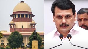 செந்தில் பாலாஜிக்கு கொடுத்த ஜாமீன் சாட்சியங்களை கலைப்பதற்கான லைசென்ஸ் அல்ல: சுப்ரீம் கோர்ட் காட்டம்