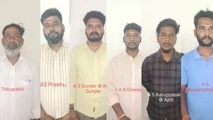 காசுக்காக இப்படியா? ஆண்ட்ராயர் அதிசயத்தை காணோம்! தேனி பரபரத்துப்போச்சு
