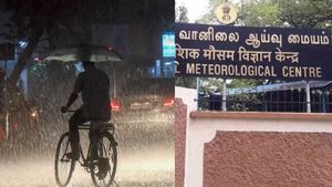 வேலூர் உட்பட 16 மாவட்டங்களுக்கு ஆரஞ்சு + மஞ்சள் அலர்ட்! வானிலை ஆய்வு மையம் அறிவிப்பு