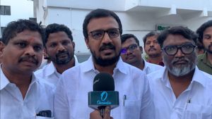 ஒரு காலத்தில் விமர்சித்த வாய்கள், இப்போ எடப்பாடி ஆட்சியை பாராட்டுகின்றன: சிங்கை ராமச்சந்திரன் பேட்டி