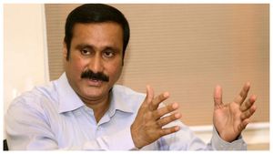 ஒரு மாசமா மன உளைச்சலில் தூங்கவில்லை.. நான் என்ன தவறு செய்தேன்? - மேடையில் குமுறிய அன்புமணி