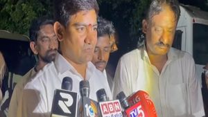 ஆந்திராவில் கொடூரம்! பூட்டிய காரில் சிக்கி மூச்சுத்திணறலால் 4 குழந்தைகள் பலி!