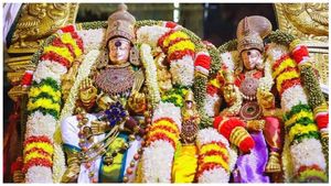 கம கம கல்கண்டு சாதம், பொங்கல்.. மதுரையில் ரெடியாகும் விருந்து..  நாளைக்கு மீனாட்சி திருக்கல்யாணம் 