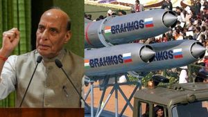 எதிரிகள் இனி காலி.. ஆண்டுக்கு 100  பிரமோஸ் ஏவுகணை தயாரிப்பு! மையம் திறந்த இந்தியா.. சிறப்பே இதுதான்