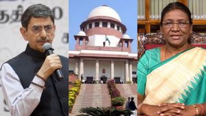  மசோதா அனுமதிக்கு காலநிர்ணயம்.. தமிழக ஆளுநர் வழக்கில் உச்சநீதிமன்றத்திடம் 14 கேள்வி கேட்ட ஜனாதிபதி