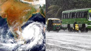  இன்று கரையை கடக்கும் காற்றழுத்த தாழ்வு மண்டலம்.. கேரளாவுக்கு 3 நாட்கள் ரெட் அலர்ட்