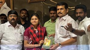 திமுகவில் இணைந்தார் கோவை வைஷ்ணவி.. “தவெகவும் பாஜகவும் ஒண்ணு”.. சொன்னதை கவனிச்சீங்களா?