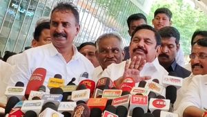 “நாளைக்கு உங்களுக்கும் கொலை மிரட்டல் வரலாம்”.. கேள்வி கேட்ட செய்தியாளரை எச்சரித்த எடப்பாடி பழனிசாமி