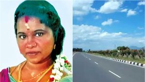 மதுரையில் கணவர் குழந்தைகளுடன் சென்ற கர்ப்பிணி.. பின்னால் எமனாக வந்த போர்வெல் லாரி 