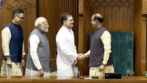 பாகிஸ்தானை அம்பலப்படுத்த வெளிநாடு செல்லும் எம்பிக்கள் குழு.. காங், திமுக எம்பிக்களும் செல்கிறார்கள்
