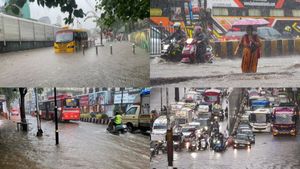 தண்ணீரில் தத்தளிக்கும் மும்பை.. 107 ஆண்டு வரலாற்றை மாற்றி எழுதிய கனமழை.. என்ன நடந்தது?