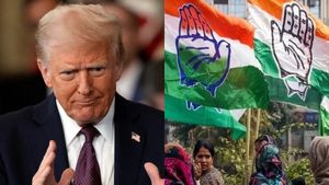 டிரம்புக்கு யாராவது சொல்லி புரிய வையுங்களேன்.. காஷ்மீரில் 1000 ஆண்டு பிரச்சனையா? காங்கிரஸ் அட்டாக்!