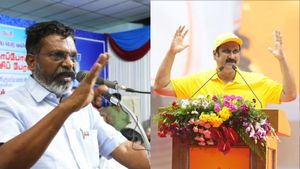 'அத்துமீறு' என்ற சொல்லுக்கு பொருள் தெரியாமல்.. திருமாவளவன் பேச்சால் பறந்த விசில்! அன்புமணிக்கு பதில்